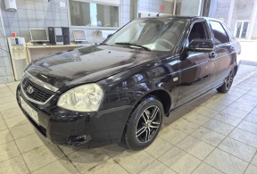 LADA Priora хэтчбек, 2010 года с пробегом 100 000 км