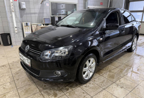 Volkswagen Polo V Sedan, 2013 года с пробегом 208 000 км