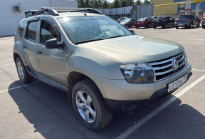 Renault Duster, 2013 года с пробегом 198 000 км