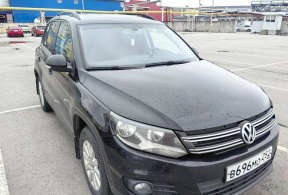 Volkswagen Tiguan I Рестайлинг, 2015 года с пробегом 180 000 км