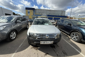 Renault Duster, 2013 года с пробегом 180 000 км