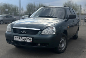 LADA Priora универсал, 2010 года с пробегом 190 000 км