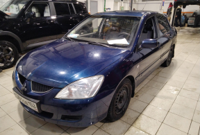 Mitsubishi Lancer IX Sedan, 2005 года с пробегом 348 000 км
