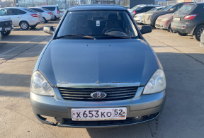 LADA Priora седан, 2008 года с пробегом 220 000 км