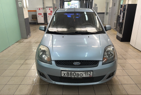 Ford Fiesta седан, 2006 года с пробегом 226 000 км