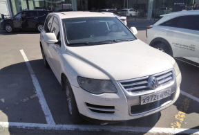 Volkswagen Touareg I, 2008 года с пробегом 380 000 км