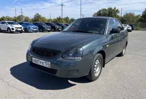 LADA Priora седан, 2011 года с пробегом 196 292 км