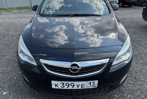Opel Astra J Hatch. 5 dr, 2011 года с пробегом 191 511 км