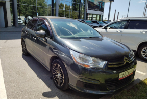 Citroen C4 II Hatchback, 2012 года с пробегом 196 666 км