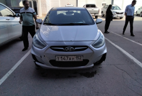 Hyundai Solaris седан, 2013 года с пробегом 98 196 км