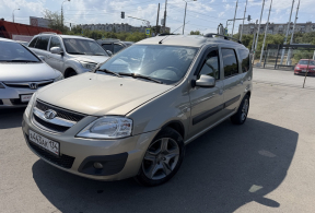 LADA Largus универсал (5м), 2013 года с пробегом 260 200 км