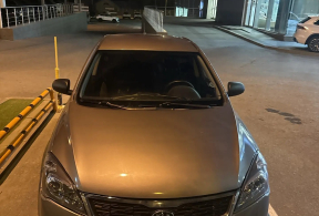 Kia Cee'd, 2011 года с пробегом 179 790 км