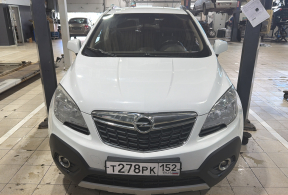 Opel Mokka, 2013 года с пробегом 135 000 км