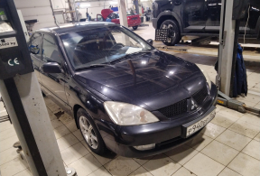 Mitsubishi Lancer IX Sedan, 2007 года с пробегом 220 000 км