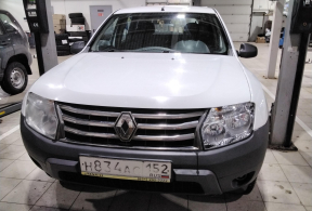 Renault Duster, 2014 года с пробегом 246 000 км