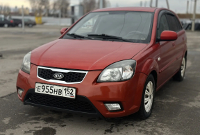 Kia Rio II Hatchback, 2009 года с пробегом 196 000 км