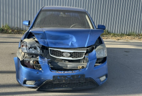 Kia Rio I, 2010 года с пробегом 211 000 км