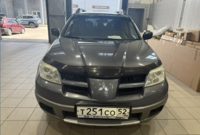 Mitsubishi Outlander II XL, 2007 года с пробегом 249 269 км