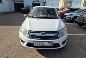 LADA Granta лифтбек, 2015 года с пробегом 65 000 км