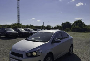 Chevrolet Aveo II Sedan, 2013 года с пробегом 130 000 км