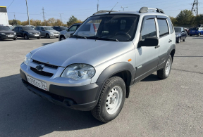 Chevrolet NIVA NIVA, 2010 года с пробегом 170 100 км