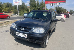 Chevrolet NIVA NIVA, 2014 года с пробегом 120 616 км