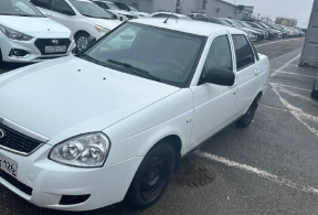 LADA Priora седан, 2017 года с пробегом 117 000 км