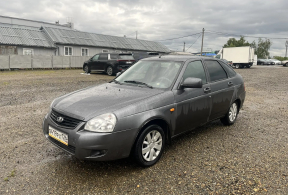 LADA Priora хэтчбек, 2013 года с пробегом 394 000 км